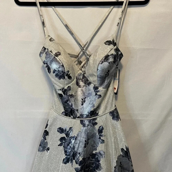 City Studios Juniors Lace-Up Floral Glitter Silver Charcoal Ball Gown size 0 & 1 - Picture 7 of 15